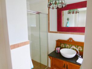 Whistlewood Guest House - The Bean Room - Ensuite