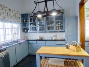 Whistlewood Guesthouse - The Blue Kitchen